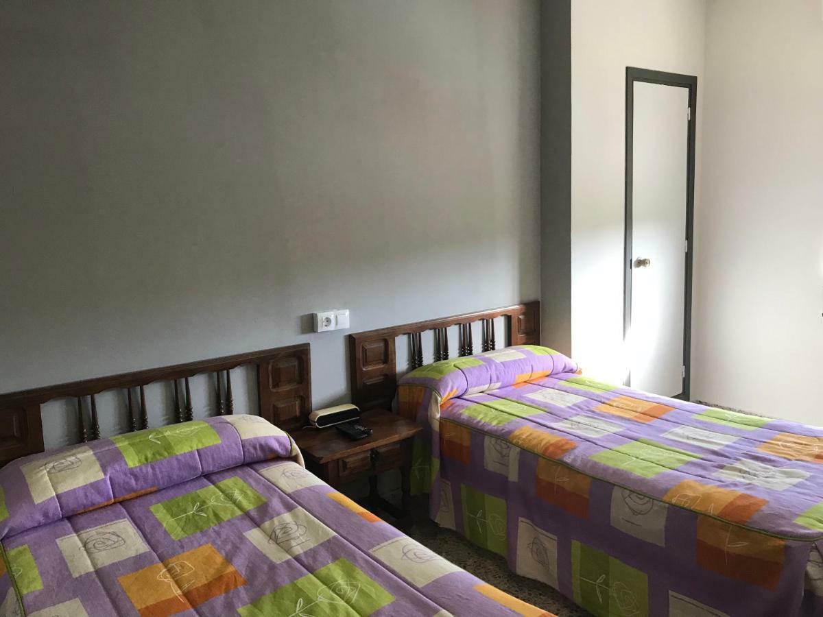 Hostal San Miguel Villalobar Eksteriør bilde